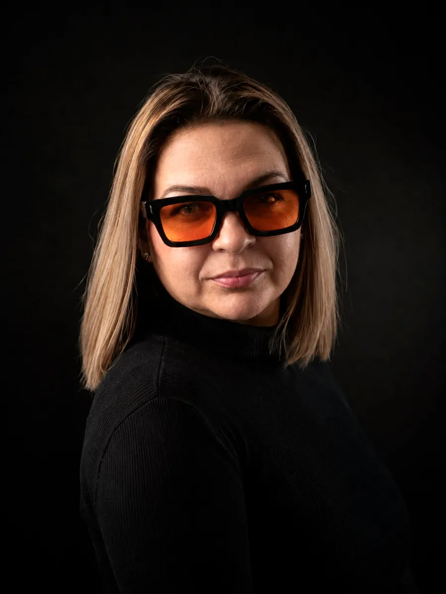 Retrato de Alejandra, integrante de Otros D2
